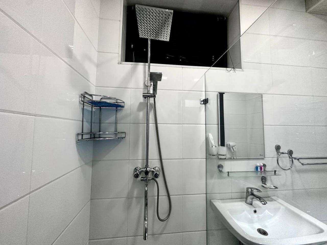 Izza Palace Hotel 150Mbs Wifi Tashkent Ngoại thất bức ảnh