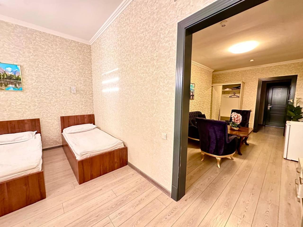 Izza Palace Hotel 150Mbs Wifi Tashkent Ngoại thất bức ảnh